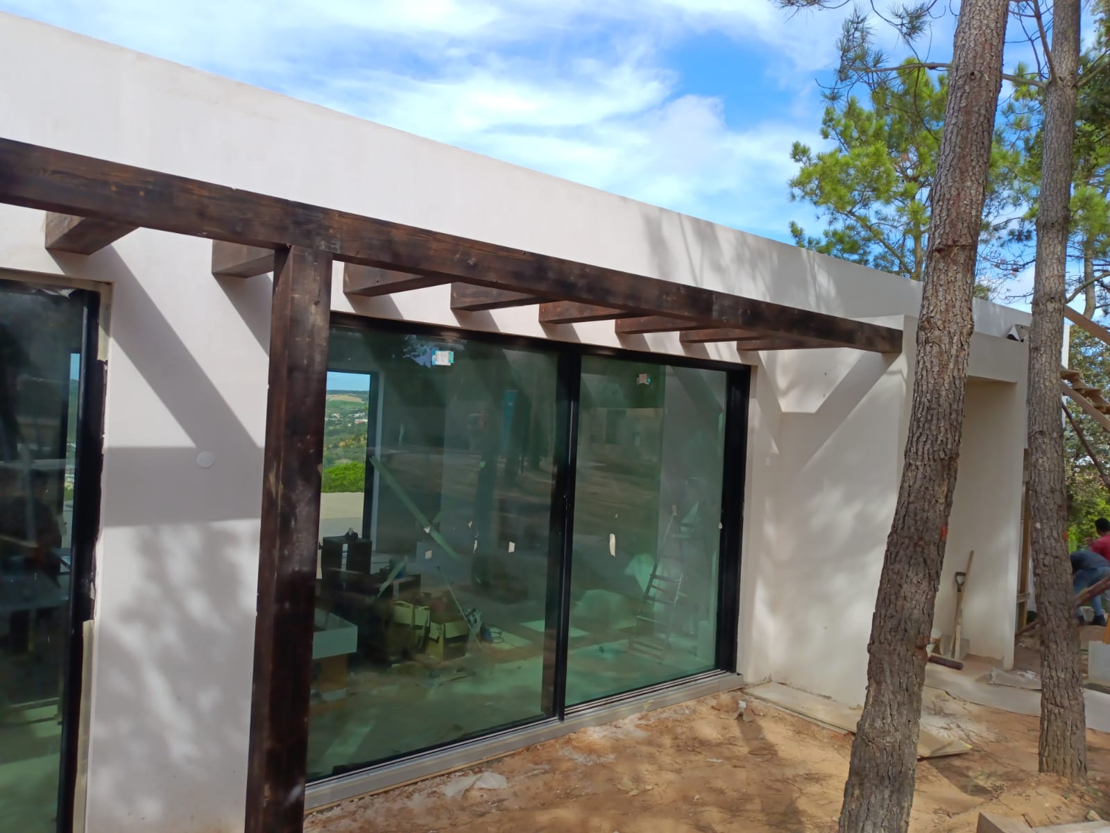 Construção de raiz de moradia
