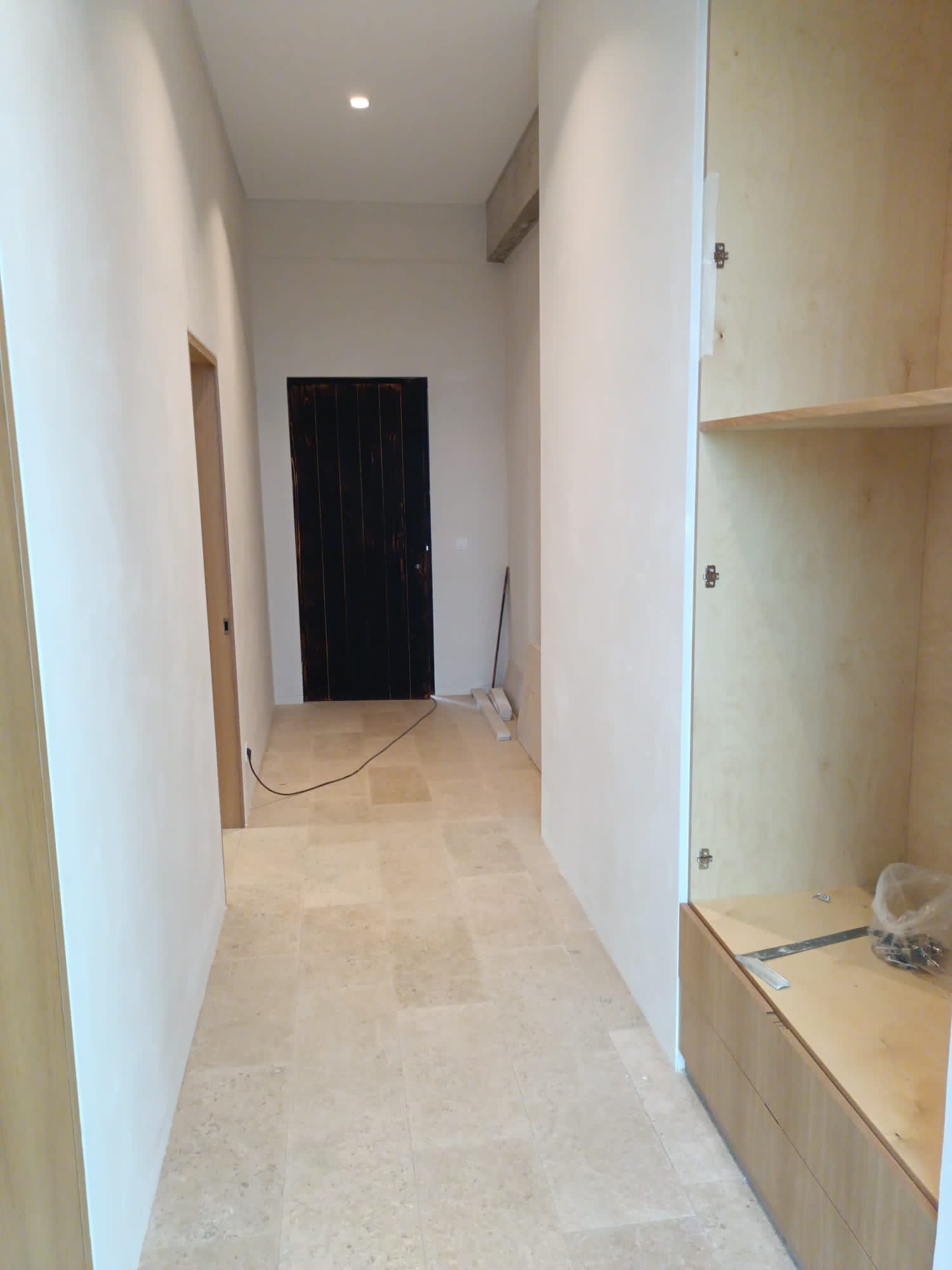 Construção de raiz de moradia