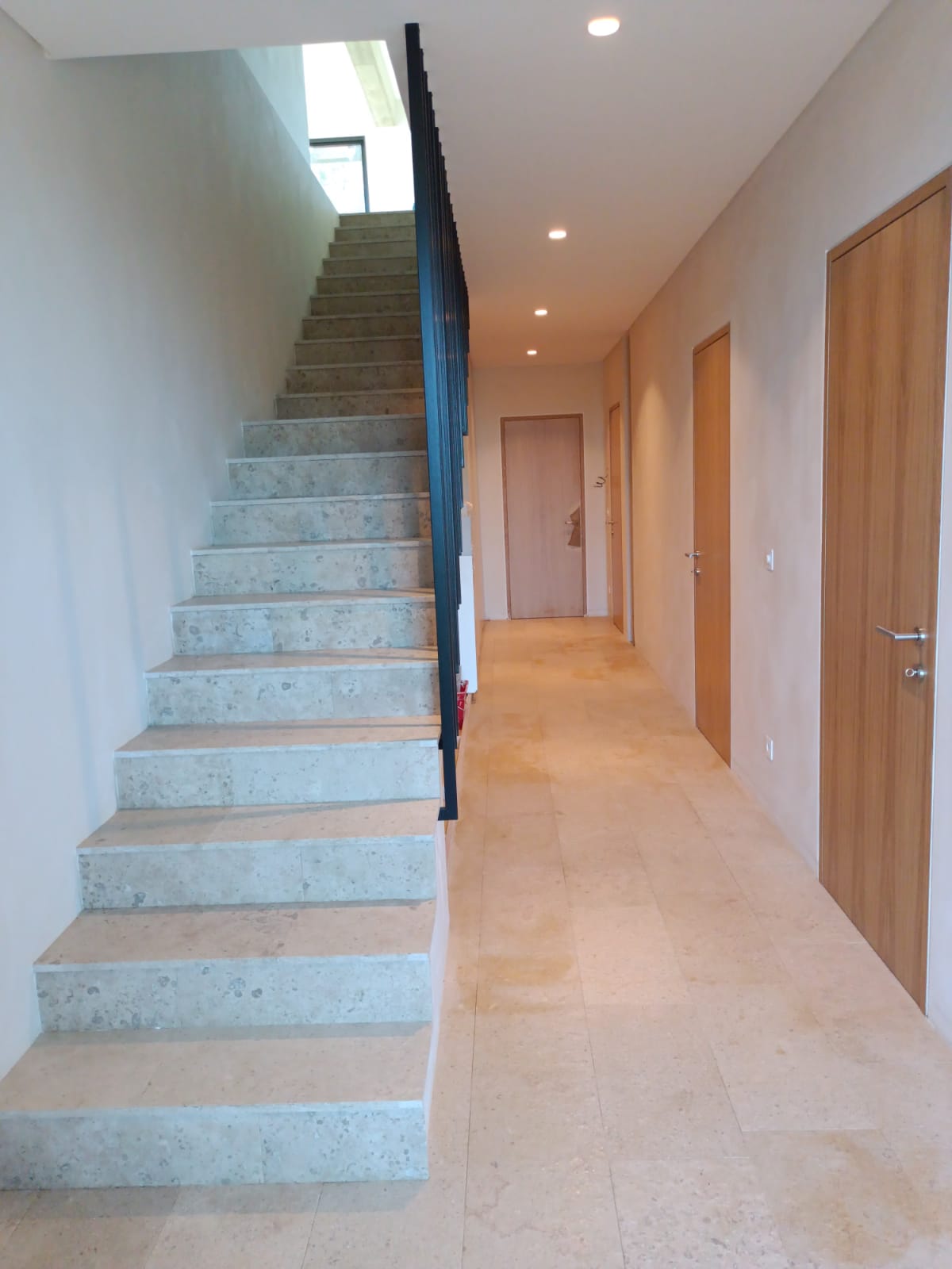 Construção de raiz de moradia