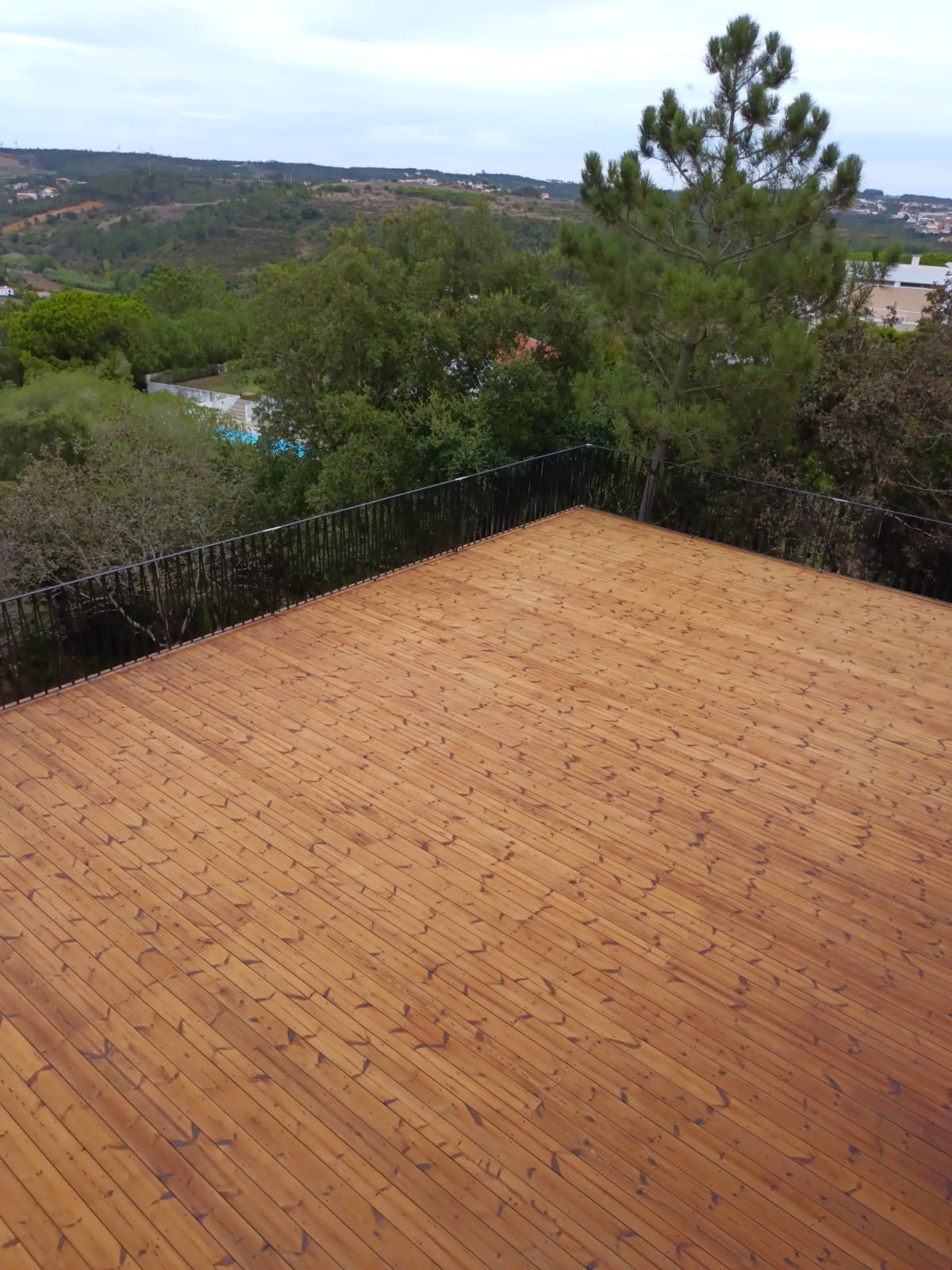 Construção de raiz de moradia