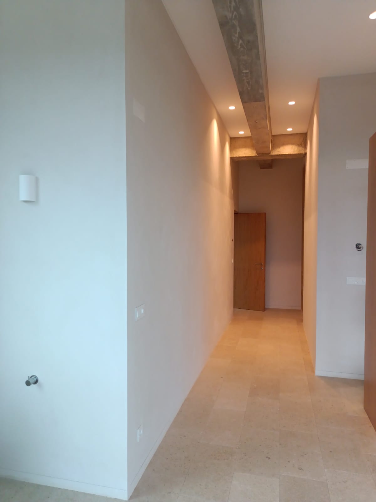 Construção de raiz de moradia